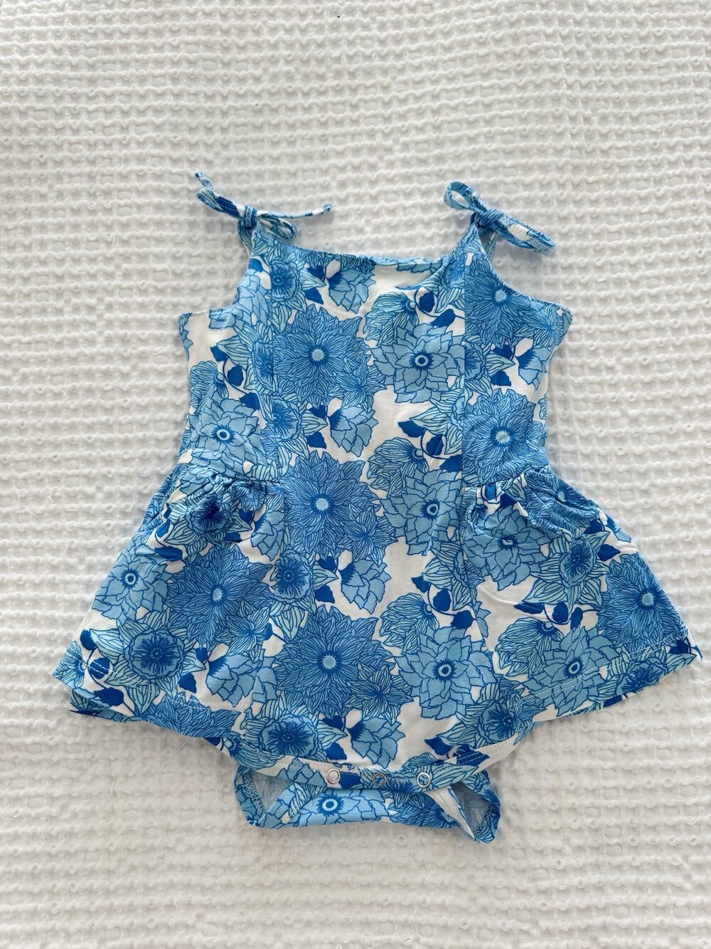 Kate Quinn NWT Blue Floral Peplum Bubble Romper 6-12 Months